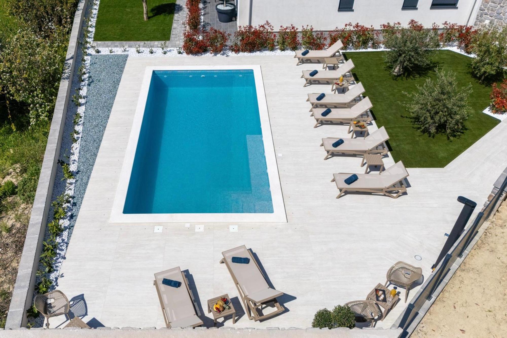 Villa Donatella Podstrana Buitenkant foto